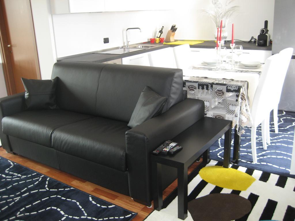 New Luxury Attic Santa Giulia Expo * Milaan
